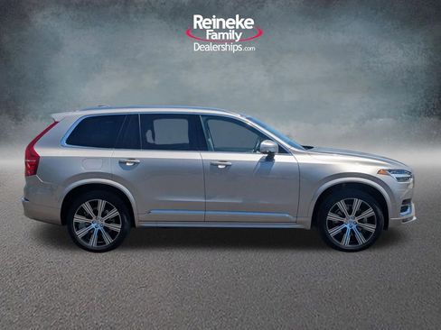 Used 2024 Volvo XC90 B6 Plus w/ Protection Package AWD/4WD image 4