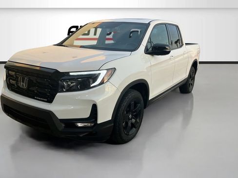 Used 2024 Honda Ridgeline Black Edition image 3