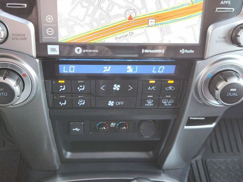 Used 2022 Toyota 4Runner Limited image 14