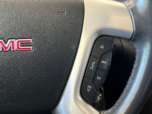 Used 2016 GMC Acadia SLT w/ Open Road Package AWD/4WD image 29