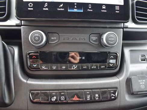 New 2025 RAM ProMaster 3500 w/ Cold Weather Group image 28