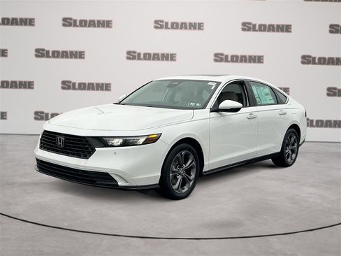 New 2025 Honda Accord EX-L image 1