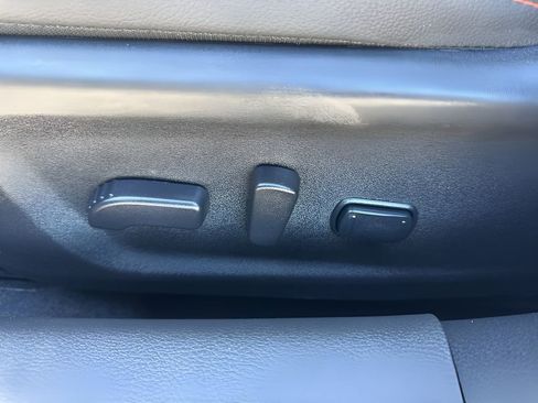 Used 2024 Nissan Altima 2.5 SR w/ SR Premium Package image 10