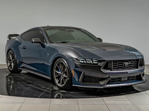 Used 2024 Ford Mustang Dark Horse RWD image 3