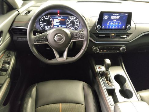 Used 2022 Nissan Altima 2.5 SR FWD image 22