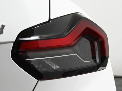 Used 2025 BMW 230i xDrive Coupe w/ Convenience Package image 13