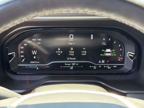 Used 2024 GMC Yukon Denali AWD/4WD image 10