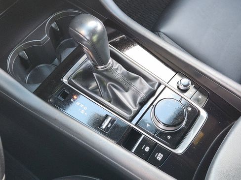 Used 2023 MAZDA MAZDA3 s image 23