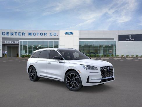 New 2024 Lincoln Corsair Grand Touring image 7