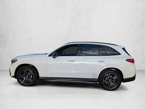 Used 2026 Mercedes-Benz GLC 300 4MATIC image 9