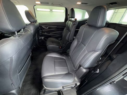 Used 2023 Subaru Ascent Limited AWD/4WD image 20