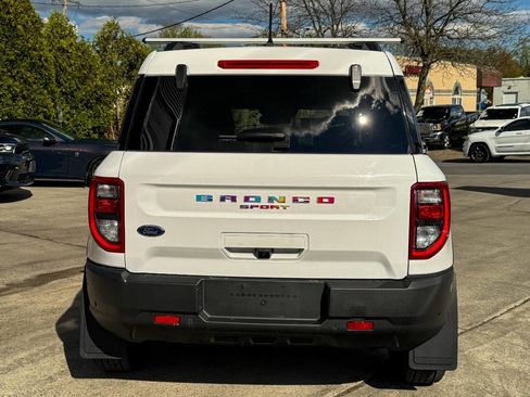 Used 2023 Ford Bronco Sport Outer Banks w/ Tech Package AWD/4WD image 4