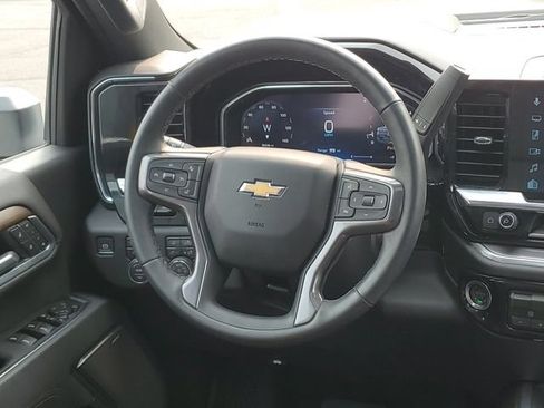 Certified 2026 Chevrolet Silverado 2500 High Country w/ High Country Premium Package AWD/4WD image 28