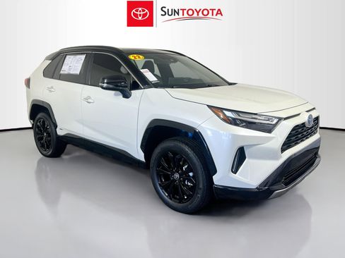 Used 2022 Toyota RAV4 XSE w/ XSE Grade Weather Package image 1