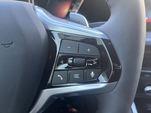 Used 2026 BMW 330i Sedan w/ Premium Package image 10