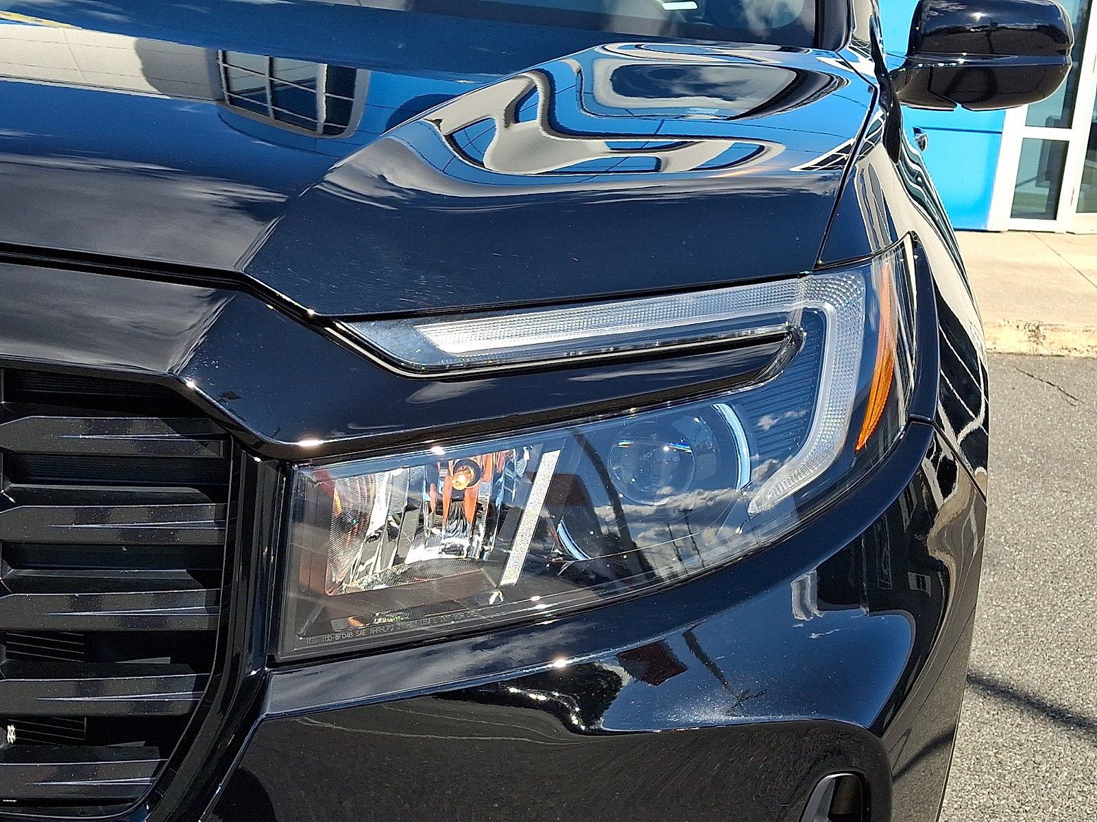 Used 2023 Honda Ridgeline Sport image 9