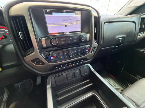 Used 2016 GMC Sierra 2500 Denali w/ Duramax Plus Package AWD/4WD image 12