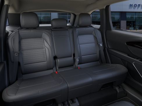 New 2026 Lincoln Nautilus Reserve w/ Jet Appearance Package image 11