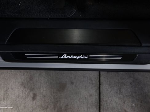 Used 2024 Lamborghini Urus S image 25