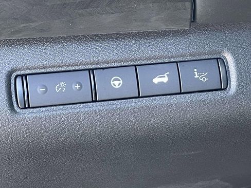 New 2026 Nissan Pathfinder Platinum image 19