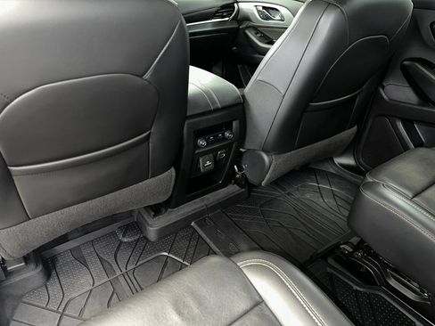 Used 2020 Chevrolet Traverse RS w/ LPO, Floor Liner Package image 24