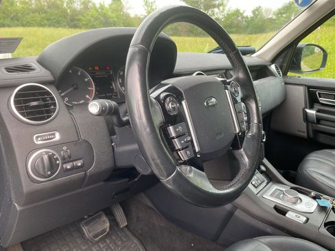 Used 2016 Land Rover LR4 HSE Silver Edition image 15