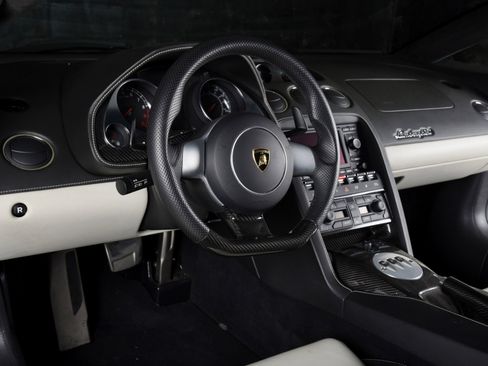 Used 2008 Lamborghini Gallardo AWD/4WD image 4