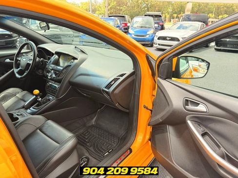 Used 2013 Ford Focus ST FWD image 35
