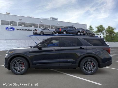 New 2026 Ford Explorer ST-Line image 4