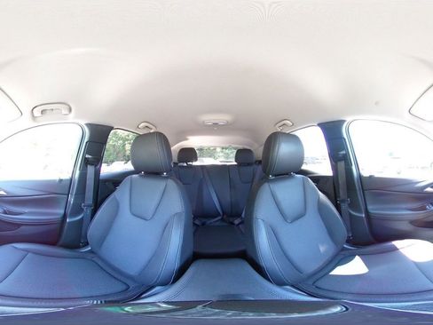 Used 2025 Buick Encore GX Preferred FWD image 40