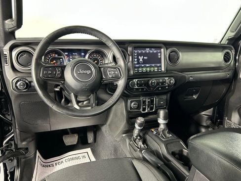 Used 2022 Jeep Gladiator Sport AWD/4WD image 16