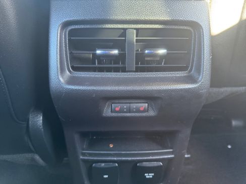 Used 2018 Ford Edge Sport w/ Equipment Group 401A image 22