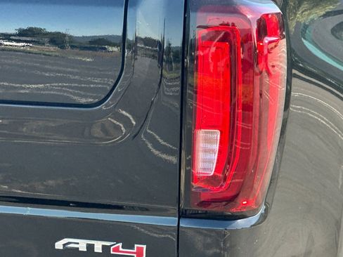 Used 2024 GMC Sierra 1500 AT4 w/ Technology Package AWD/4WD image 49