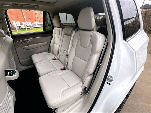 New 2026 Volvo XC90 B6 Ultra w/ Protection Package Premier AWD/4WD image 29