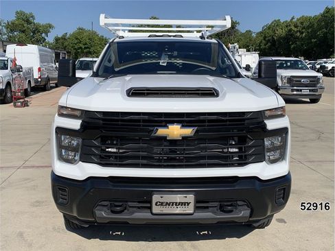 Used 2025 Chevrolet Silverado 3500 W/T RWD image 9