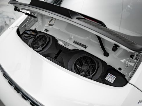 Used 2022 Porsche 911 GT3 image 85