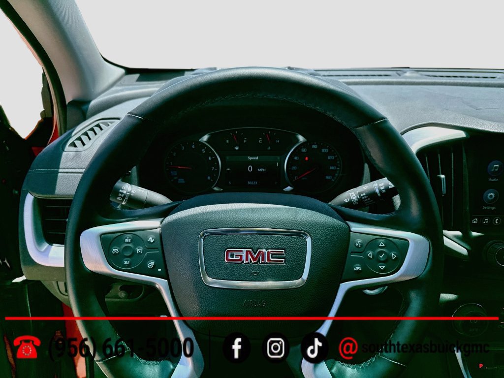 Used 2024 GMC Terrain SLT w/ Tech Package AWD/4WD image 14