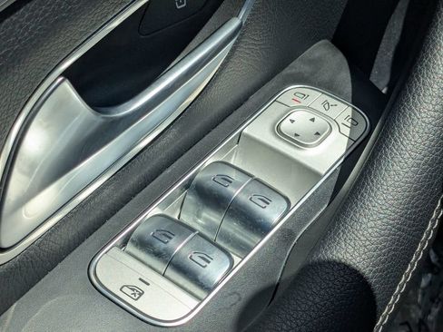 Certified 2024 Mercedes-Benz GLE 350 4MATIC image 7