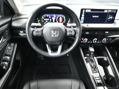 Certified 2023 Honda Accord Touring image 12