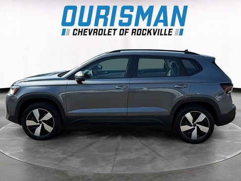 Used 2025 Volkswagen Taos S AWD/4WD image 3
