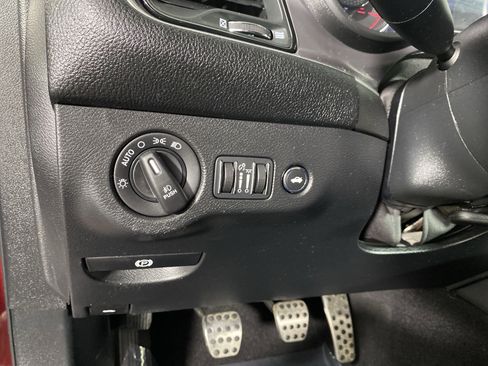 Used 2019 Dodge Challenger R/T Scat Pack image 27