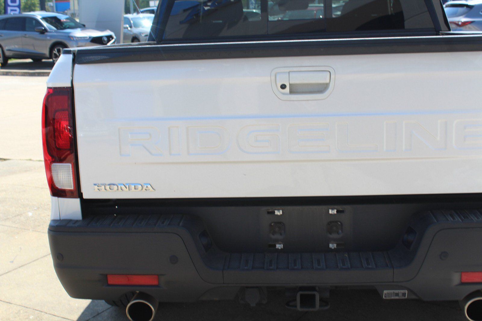 Used 2024 Honda Ridgeline Black Edition image 4