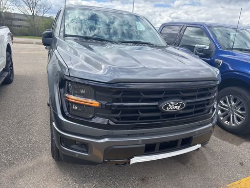 New 2026 Ford F150 XLT w/ Equipment Group 302A MID AWD/4WD image 4
