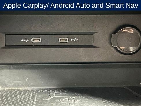 Used 2022 Volkswagen Taos SEL w/ Panoramic Sunroof Package AWD/4WD image 14
