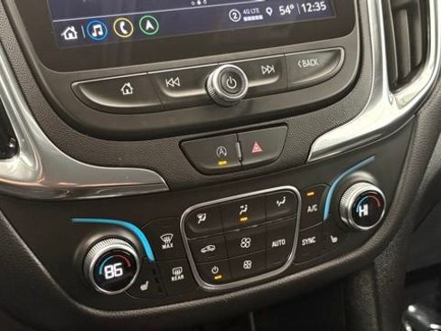 Used 2024 Chevrolet Equinox LT AWD/4WD image 40