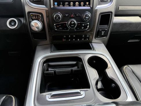 Used 2017 RAM 1500 Limited RWD image 40