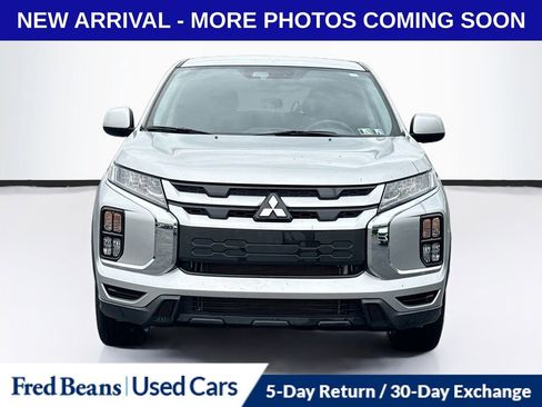 Used 2023 Mitsubishi Outlander Sport ES image 2