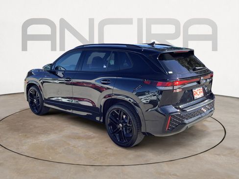 New 2026 Volkswagen Tiguan SE R-Line image 6