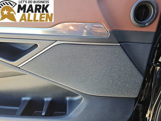 Used 2025 Lincoln Navigator Reserve AWD/4WD image 25