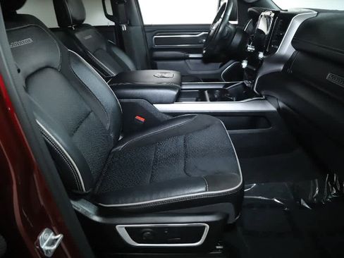 Used 2023 RAM 1500 Laramie AWD/4WD image 34